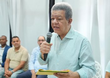 Leonel emplaza a funcionarios por crisis eléctrica: “Ustedes no están para quejarse, están para resolver”