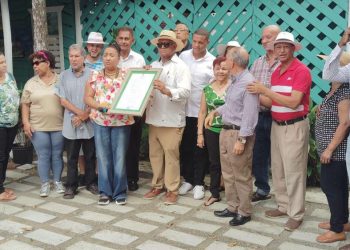 Bonao reconoce el valor de la literatura y declara el 5 de septiembre como su día