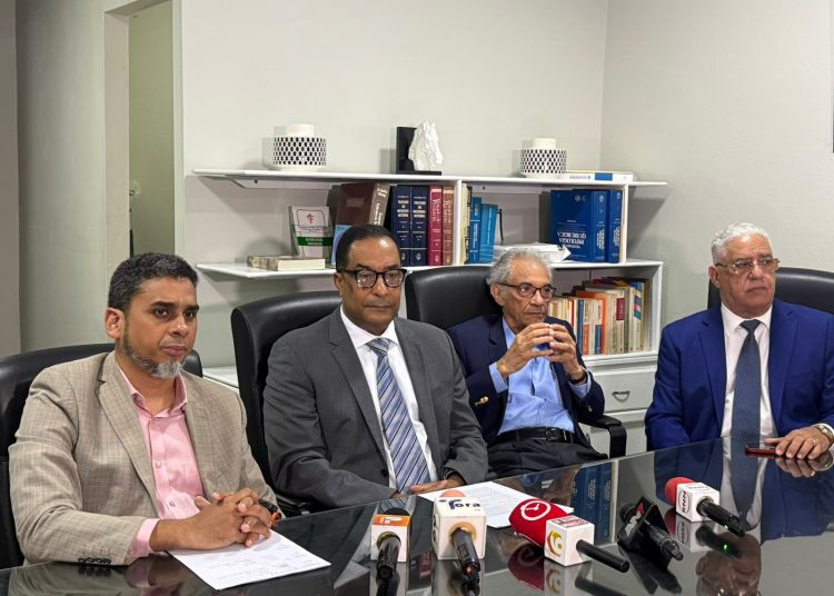 ANDECLIP pide investigar ARS APS por deuda de RD$242.8 millones