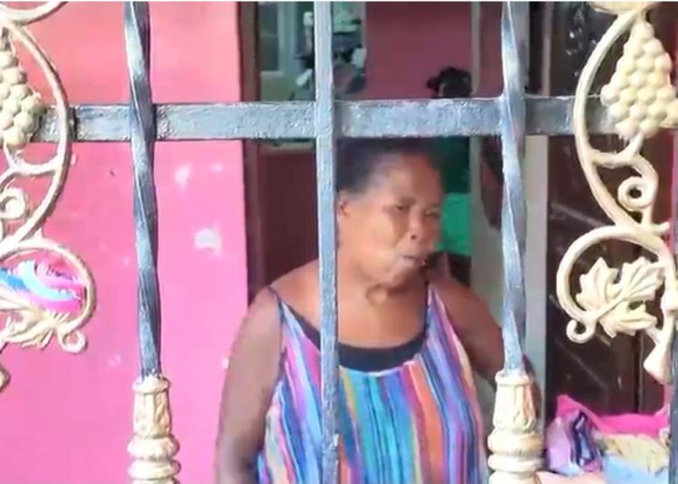 Abuela de cabo acusado de matar adolescente defiende a su nieto: “Ese niño no era de nada”