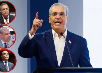 Oposición pone en duda unidad del PRM y exige renuncias de presidenciables