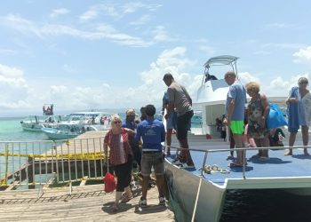 Muelle público de Cayo Levantado en Samaná permanece colapsado y representa un alto riesgo