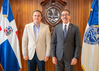 UASD y Mivhed avanzan en plan de viviendas para docentes y empleados universitarios