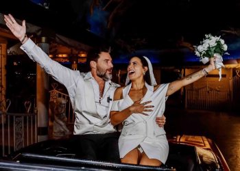 Actor Julián Gil se casa por segunda vez con Valeria Marín y celebra su cumpleaños con una boda en Las Vegas