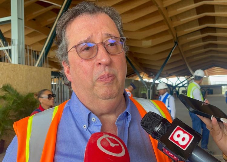 Fondeur valora agenda de obras del Gobierno y pide mantener a Santiago en el centro de las decisiones