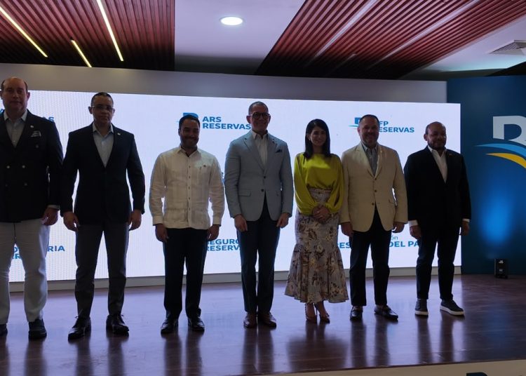ARS Reservas realiza segunda Feria de Salud enfocada en prevención y bienestar
