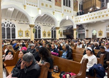 Dominicanos en El Bronx mantienen viva su fe y celebran a la Virgen de las Mercedes