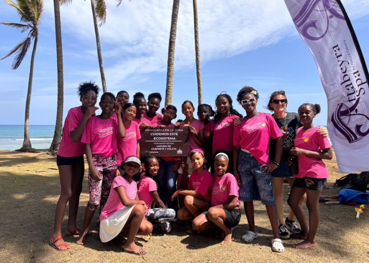 EcoSoluciones promueve educación ambiental entre 200 niños durante Master of the Ocean