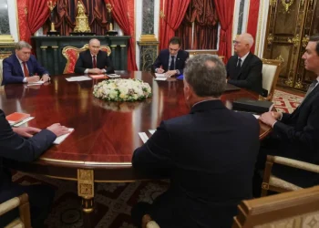 Witkoff y Kushner llevarán a Kyiv la iniciativa de paz de EE.UU. tras reunirse con Putin en Moscú
