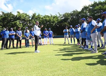 Hernández, Cordero y Valdez encabezan inicio de entrenamientos del Licey