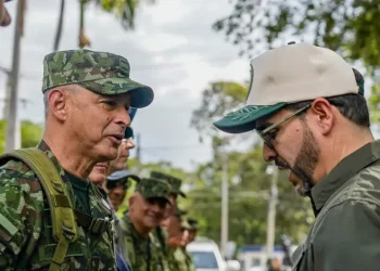 Detienen a un francotirador del ELN por planificar un atentado contra De la Espriella