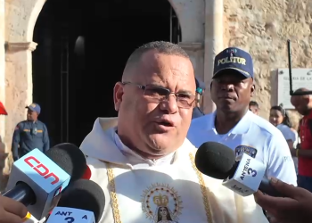 Sacerdote atribuye violencia y delincuencia a la pérdida de valores en las familias