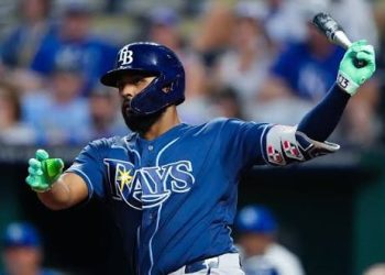 ¡Caminero vuelve a brillar! Junior conecta jonrón de oro y da triunfo a los Rays