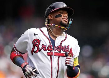 Ronald Acuña Jr. hace historia y se convierte en el más rápido en alcanzar el 200-200 en Grandes Ligas