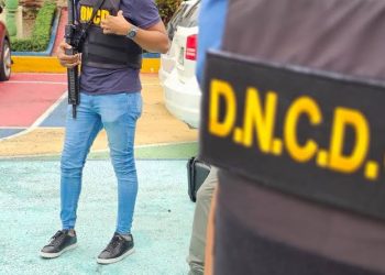 DNCD y Policía arrestan a hombre prófugo vinculado a decomiso de más de 300 kilos de cocaína