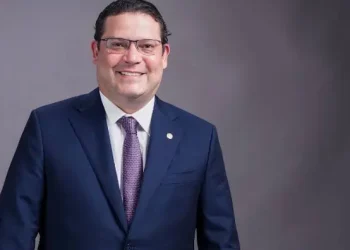 Yayo Sanz Lovatón destaca unidad y servicio a la gente como retos del PRM