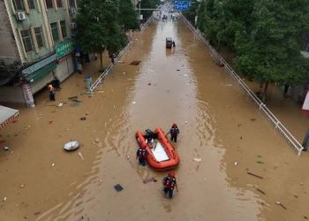 Fujian activa respuesta de emergencia ante fuertes lluvias provocadas por tifón Saudel