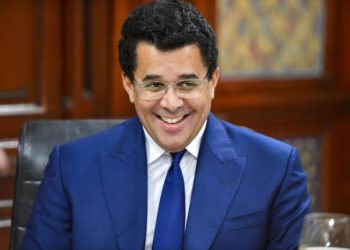 David Collado recibe ovación durante su llegada a la Convención Nacional del PRM