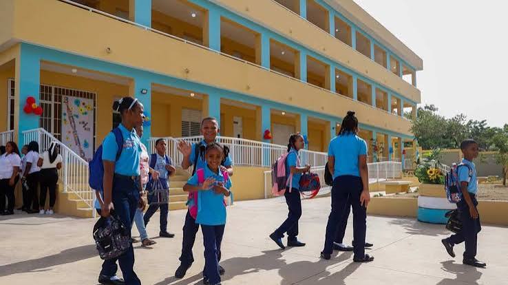 Resultados de PISA 2025 vuelven a poner bajo la lupa la educación dominicana