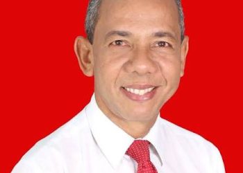 Frank Martínez exige a Aquiles Jiménez rectificar información sobre su hijo