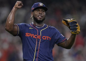 Astros activan a Ronel Blanco para abrir ante los Medias Blancas de Chicago