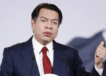 México restringirá el uso de celulares en escuelas primarias y secundarias