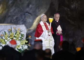 El papa expresa a las víctimas de abusos francesas su compromiso «para que jamás se repita»