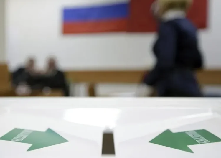 Putin llama a los rusos a votar en las elecciones legislativas para contribuir a la victoria de Rusia
