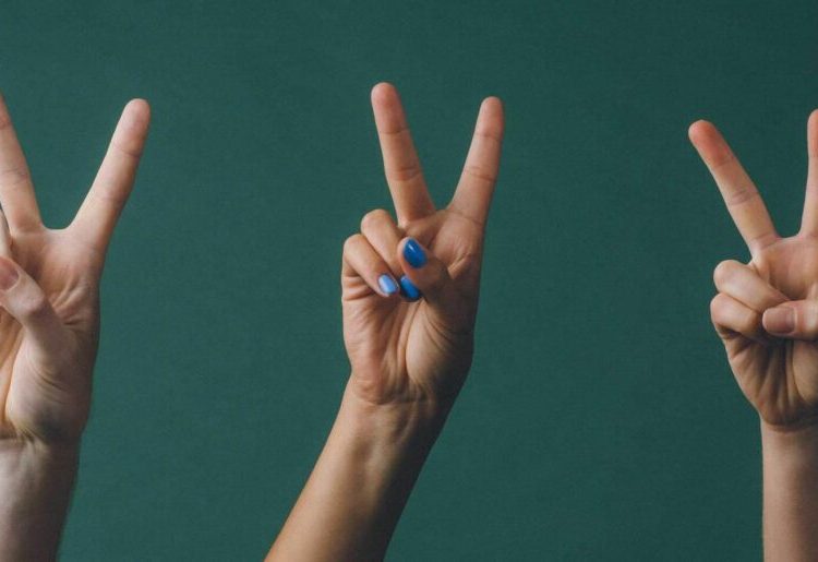 Lenguas de señas: un puente hacia la inclusión y la diversidad
