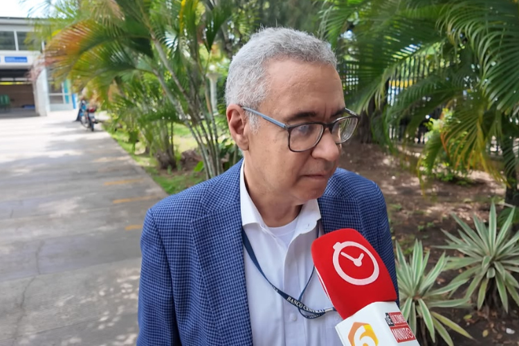 Ciudadanos expresan opiniones divididas sobre muertes de delincuentes en alegados intercambios de disparos