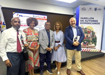 Presentan segunda edición de “Juan Luis Guerra, compromiso y poesía” en la Feria del Libro de Santo Domingo