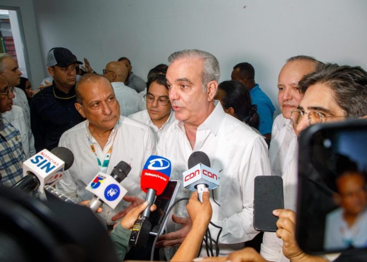 Abinader destaca éxito de Expo Cibao como plataforma para impulsar los negocios en el Cibao