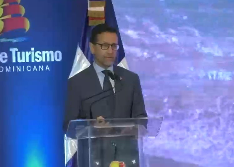 Visa busca que el turismo genere más oportunidades para pequeños negocios en RD