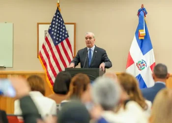 Abinader informa que MIREX da seguimiento a denuncias sobre dominicanos en Rusia